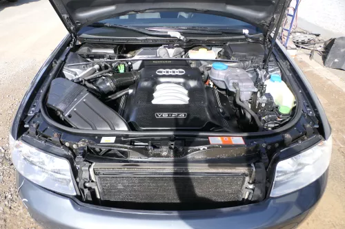 Audi A4 8E B6 Motor BDV / AMM 2,4 V6 180.000km - OHNE Anbauteile (177766)