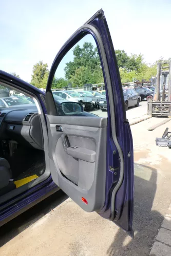 VW Touran 1x Türverkleidung Verkleidung Tür vorne rechts - anthrazit  (177785)
