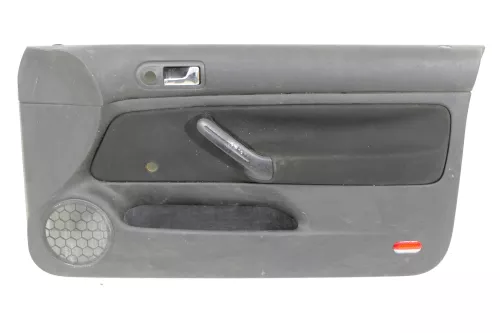 1x VW Golf 4 Türverkleidung Verkleidung Tür vorne rechts schwarz 2/3-Türer (177848)