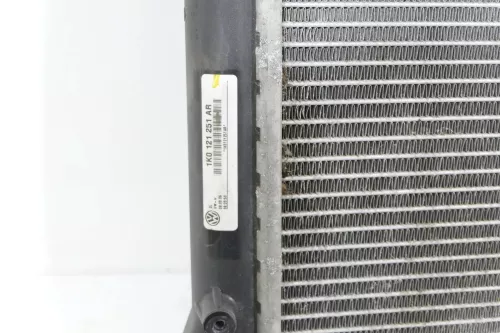 VW Touran Eos Golf 6 Kühler 1K0121251CJ Wasserkühler Benziner BLR BLY (177857)