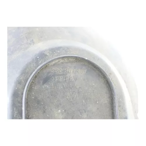 VW Passat 3BG Radhausschale Dämpfung Radhaus vorne links 3B0809957A (177891)