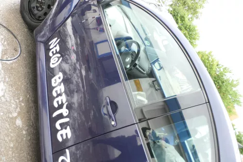 VW New Beetle 1C 9C Tür vorne links Fahrertür blau LG5T - OHNE Anbauteile (178025)