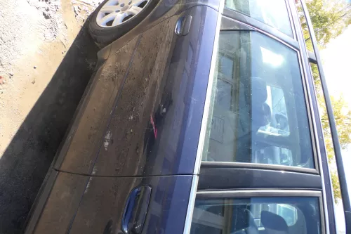 Audi A6 4B C5 Tür Türblatt hinten rechts blau LZ5L mit Rahmen (178113)