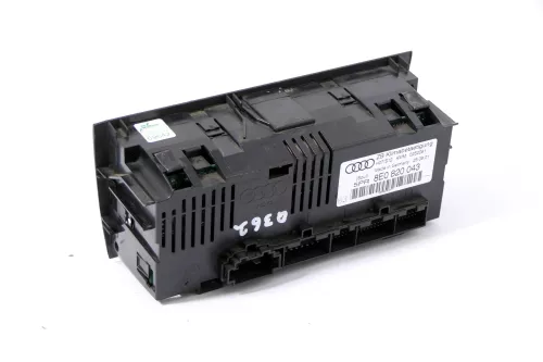 Audi A4 8E Steuergerät Klimaanlage Klimabedienteil 8E0820043AA OhneSitzheizung c (178379)