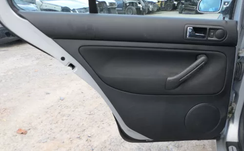 1x VW Golf 4 1J Limousine Türverkleidung Verkleidung Tür hinten links Griff Öffn (178524)