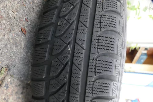 2x VW Golf 4 Bora 175/70 R14 84T M+S Winterreifen Reifen 6jx14H2 ET38 6-7mm (178542)