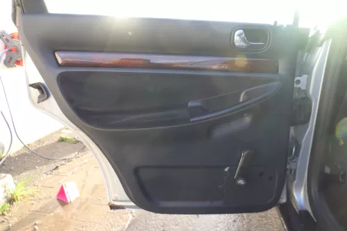 1x Audi A4 B5 Türverkleidung Verkleidung Tür hinten links 