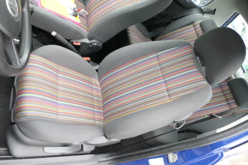 VW Fox Sitz Fahrersitz vorne links OHNEAirbag höhenverstellbar (178786)