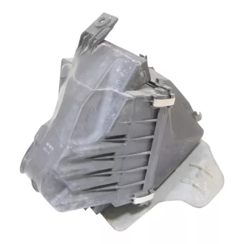 VW Passat 3B Luftfilterkasten Deckel Luftfilter 96kw 2,0 ALT 3B0133837BD (178933)