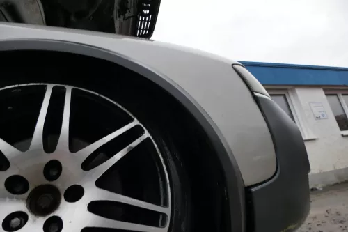 Audi A6 4Z Allroad Kotflügel vorne rechts grau + Leiste (179256)