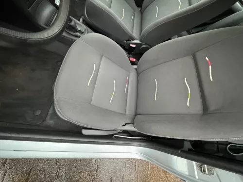 Arosa Lupo Sitz vorne links Fahrersitz Höhenverstellung  (179273)