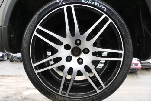 4x 3BG A6 4B Alufelgen Felgen KBA 47855 6-7mm 225/40 RR18 92W Reifen 18 Zoll (179276)