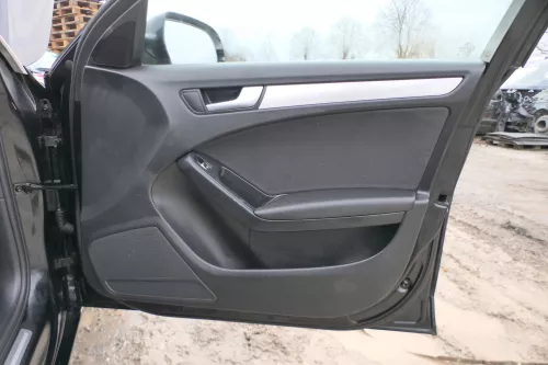 1x A4 8K B8 Türverkleidung Verkleidung Tür vorne rechts schwarz Stoff schwarz (179310)