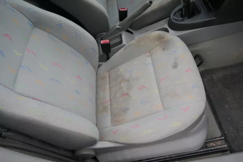 VW Caddy 3 2K für Post Sitz vorne rechts Beifahrersitz + Schiene + Gurt (179696)
