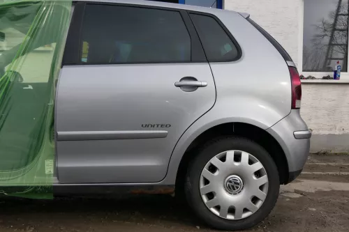 VW Polo 9N 9N3 Tür hinten links 4/5-Türer grau silber LA7R - ohne Anbauteile (179924)