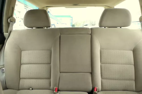 VW Golf 4 Bora Variant Kombi Sitz Rückbank Rücksitzbank hinten Sitze hellbeige