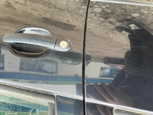 VW Golf 4 Bora Tür hinten rechts nur Kombi / Variant schwarz LC9Z -ohne Anbautei (180015)