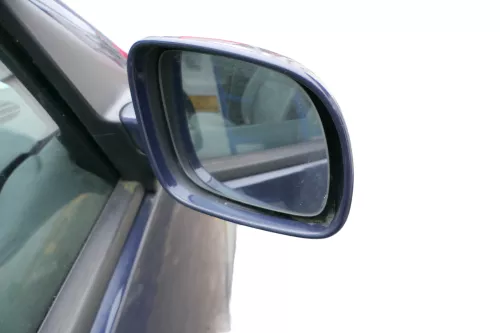 VW Golf 4 Bora manueller Spiegel vorne rechts Außenspiegel blau LA5G (180056)