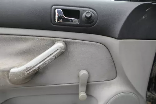 1x Golf 4 Bora Türverkleidung Verkleidung Tür vorne links 4/5-Türer grau (180058)