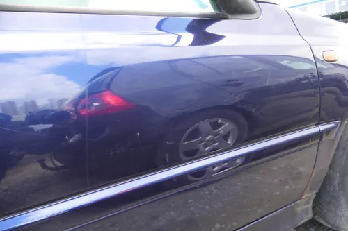 VW Golf 3 4 1E Cabrio Tür vorne rechts Beifahrertür blau LC5U - ohne Anbauteile (180216)