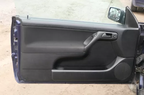 Golf 4 3 1E Cabrio 1E Türverkleidung Verkleidung Tür vorne links schwarz