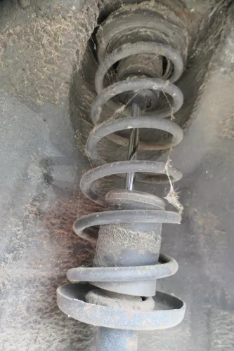 2x VW Golf 3 1H 1E Cabrio Federbein Stoßdämpfer hinten rechts + links 