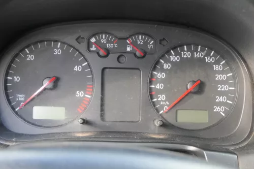 VW Golf 4 Tacho Tachometer Kombiinstrument 350.000km 1J0920806G TDI Diesel