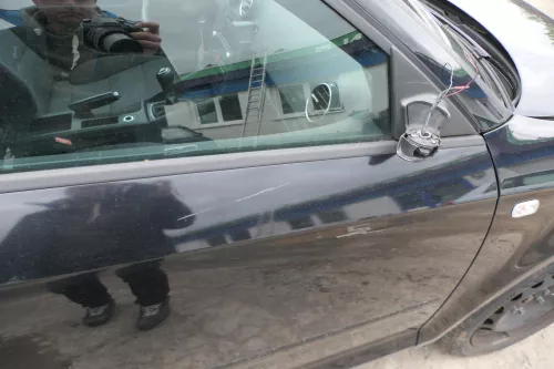 Audi A3 8P 2/3-Türer Tür vorne rechts Beifahrertür Türblatt schwarz LZ9Y (180390)
