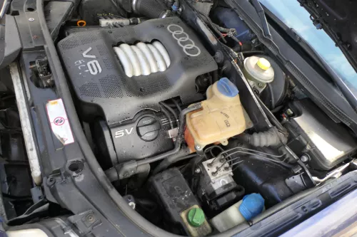 VW Passat 3b A4 B5 Kühlrohr Rohr Leitung 078121058P Wasserschlauch ACK ALG AQD