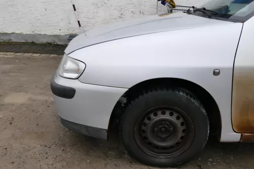 Seat Ibiza 6K Vario Kotflügel vorne links silber LS7N Facelift 1999-2002