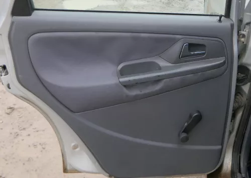 1x Seat Ibiza 6K Türverkleidung Verkleidung Tür hinten links 4/5-Tür Facelift (180555)