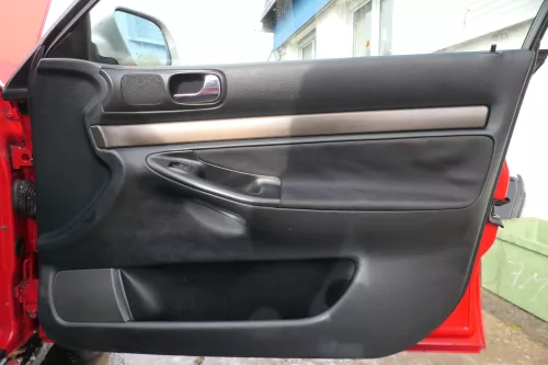 1x Audi A4 B5 Türverkleidung Verkleidung Tür vorne rechts (180701)