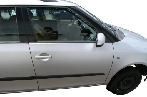 Skoda Roomster 5J Tür vorne rechts Beifahrertür - silber LA7W (ohne Anbauteile)