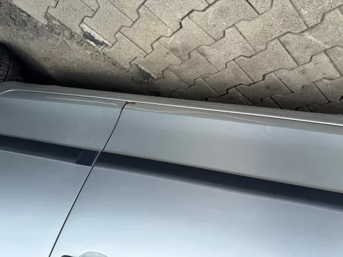 Fabia 5J Kombi + Limo Tür vorne links Fahrertür - silber LA7W -ohne Anbauteile (180760)