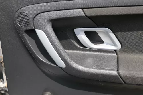 1x Skoda Fabia 5J Kombi Combi Türverkleidung Verkleidung Tür hinten rechts Griff (180764)