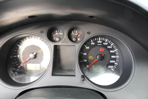 Seat Ibiza 6L Tacho Tachometer Kombiinstrument 196.000km 6L0920801 1,2 47kw 1,4 (180874)