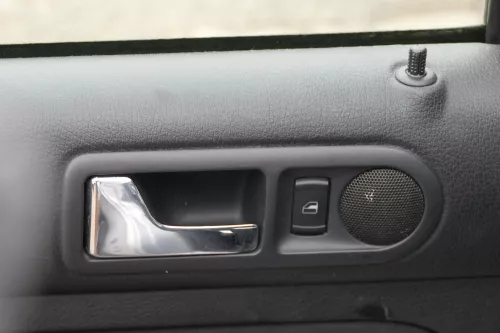 1x VW Golf 4 1J Kombi Türverkleidung Verkleidung Tür hinten links schwarz (181002)