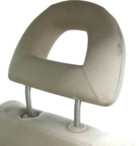 1x VW Golf 4 Bora Kopfstütze vorne oder hinten vorn beige besch Hellbeige (181047)