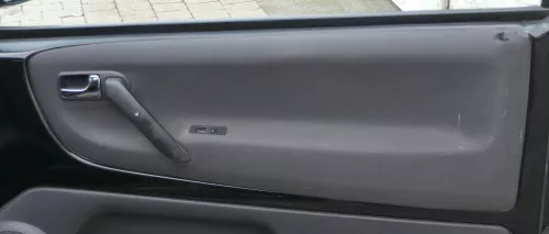 1x VW Lupo Arosa Türverkleidung Verkleidung Tür vorne rechts oben schwarz (181092)