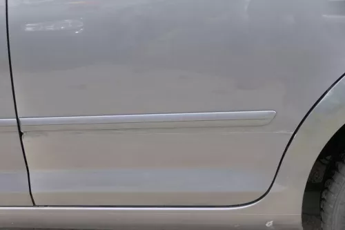 VW Golf Plus 5M Tür hinten links grau LA7T - mit Rahmen (181336)