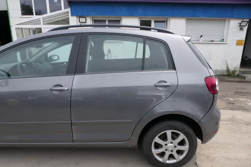 VW Golf Plus 5M Tür hinten links grau LA7T - mit Rahmen (181336)