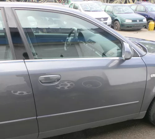 Audi A4 B6 8E nur Türblatt vorne rechts Beifahrertür grau LX7Z Kombi+Limo Tür