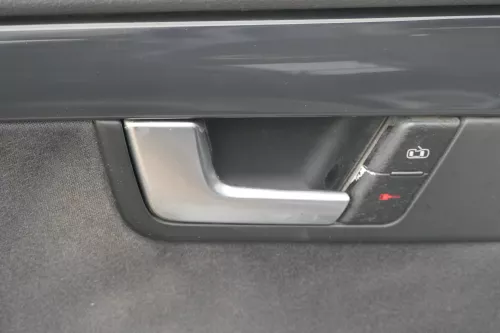 1x A4 8E B6 Türverkleidung Verkleidung Tür vorne links soul (181404)
