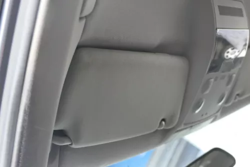 Audi A4 8E B6 Sonnenblenden Sonnenblende vorne links 8E0857551A  platin