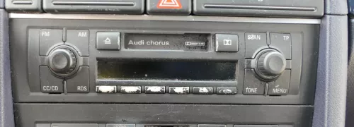 Audi A4 8E Radio Audi Kasette Original chorus inkl. Code 8E0035152 8E0 035 152 L
