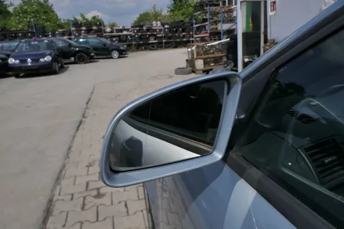 Audi A4 B6 8E B7 Spiegel Außenspiegel links elektrisch verstellbar blau LY7R (181474)