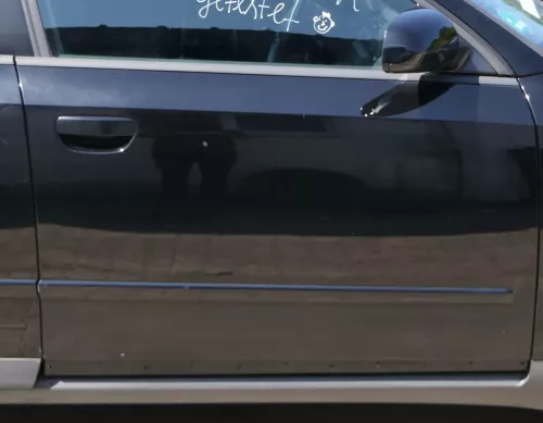 Audi A4 B6 8E nur Türblatt vorne rechts Beifahrertür schwarz LY9B Kombi+Limo Tür
