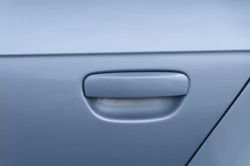 Audi A4 B7 8E Tür hinten links Kombi mit Scheibe blau LY5J + Rahmen Limo (181538)