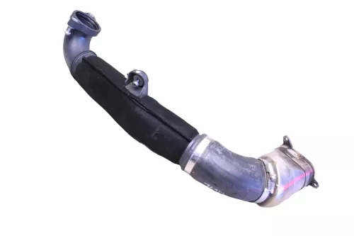 VW Touran Passsat Golf Ladeluftschlauch Schlauch Rohr 04L145762CB 2,0 TDI