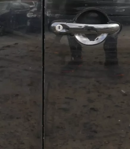 VW New Beetle 1C 9C Tür vorne rechts Beifahrertür schwarz L041 -OHNE Anbauteil (181842)